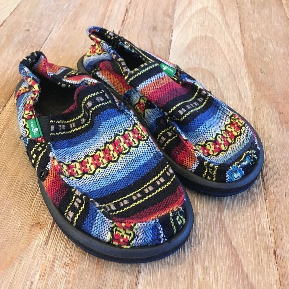 SANUK Youth Multi Color Striped Woven Canvas Slip On Shoes Loafers Size 2